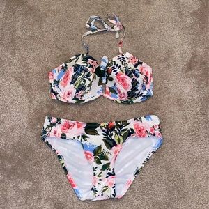 Floral bikini